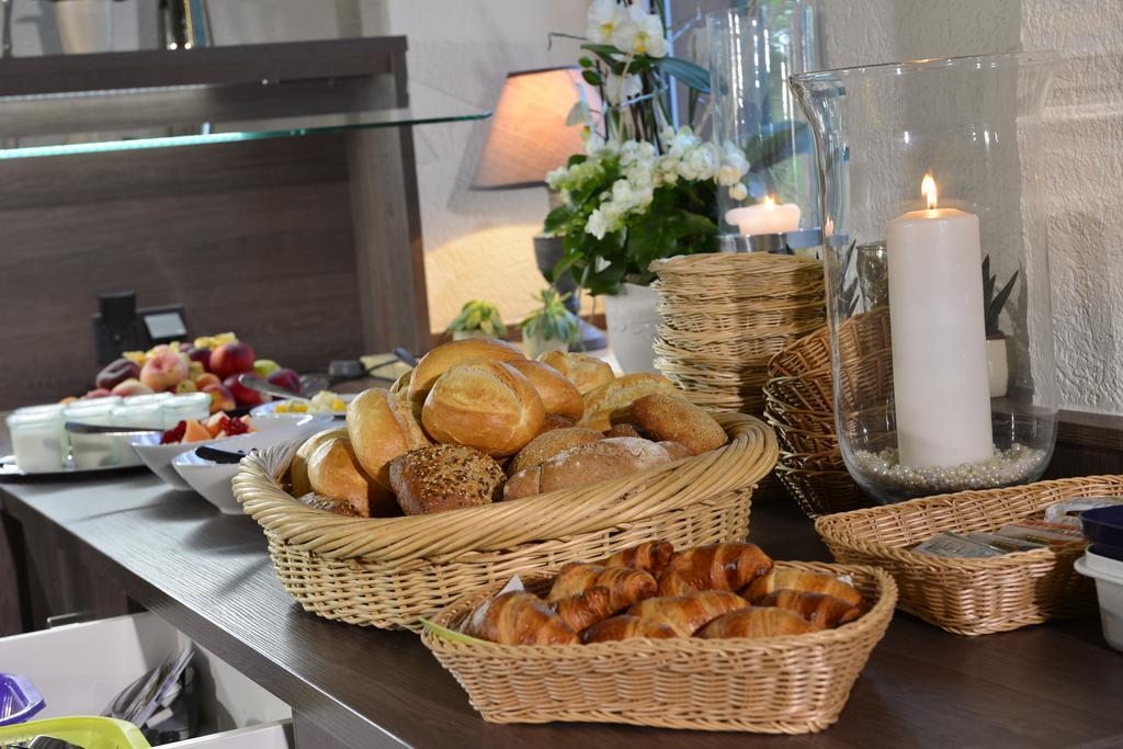 Hotel Bb Haus Neugebauer Garni Geisenheim Zewnętrze zdjęcie